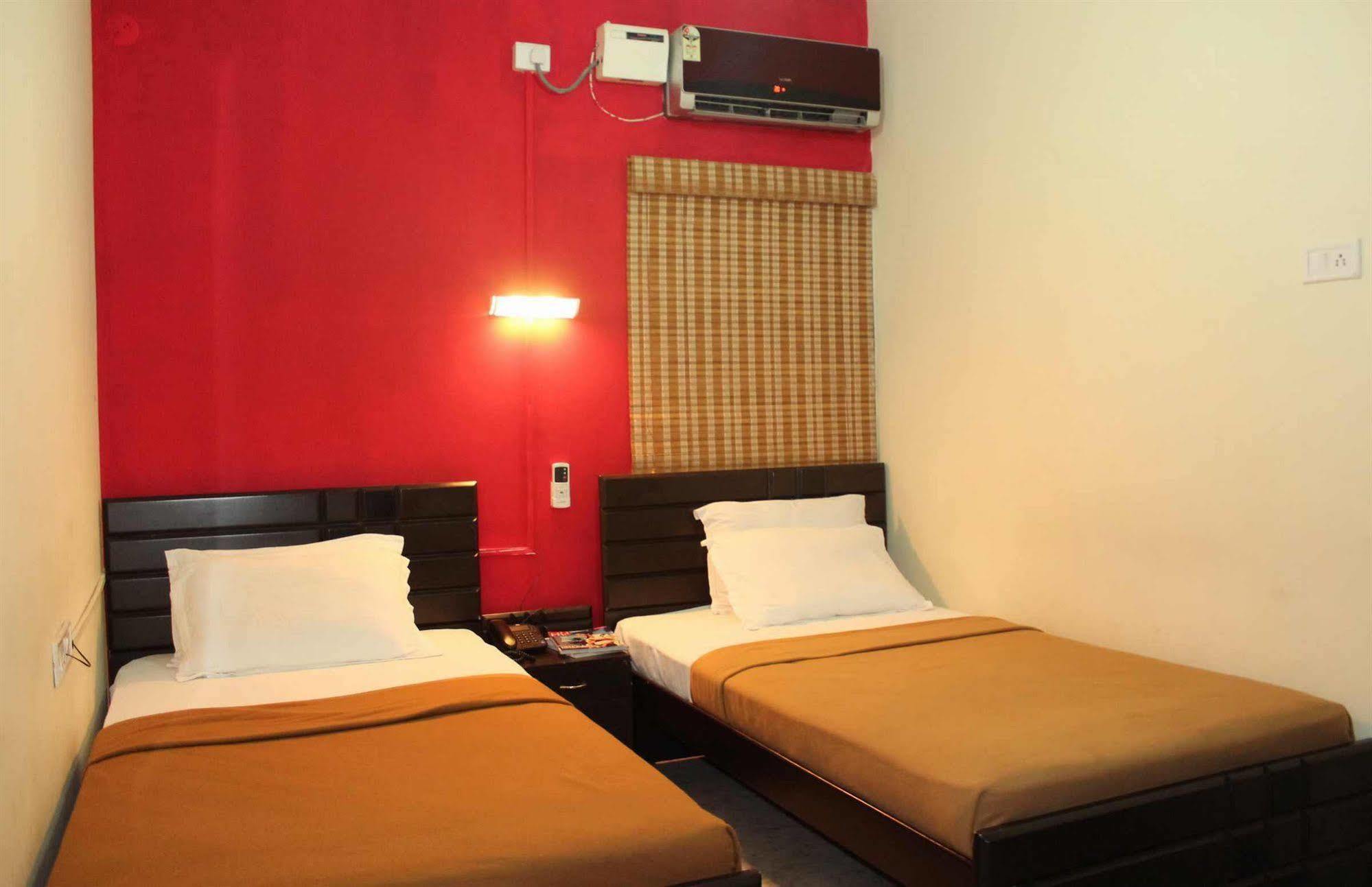 The New Casablanca Boutique Hotel Bangalore Dış mekan fotoğraf